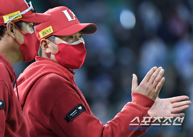 김원형 감독 "폰트 4경기 연속 7이닝 투구, 불펜에 큰 힘" [인천 토크]