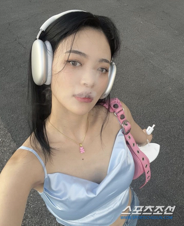 다이아 출신 솜이, 팬의 '흡연' 지적글에 "내가 피우든 말든" '역공'