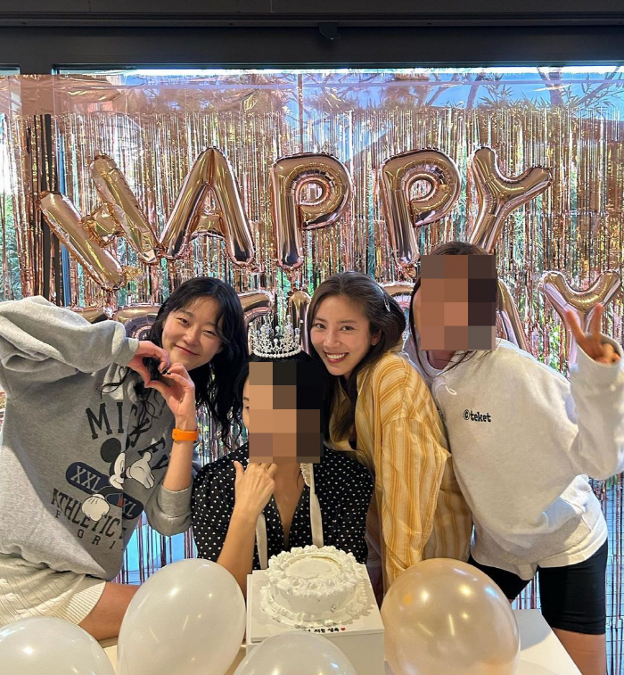 '이규혁♥' 손담비, 파티 사랑은 여전해…'새 절친' 강승현과 화려한 홈…