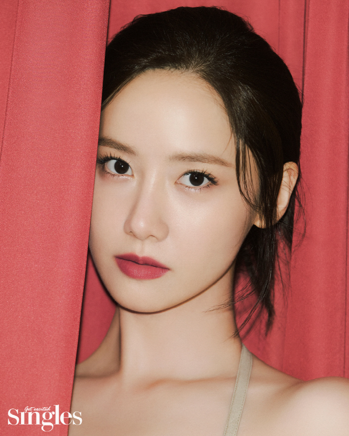 윤아, 강렬한 눈빛..'융프로디테의 도발'