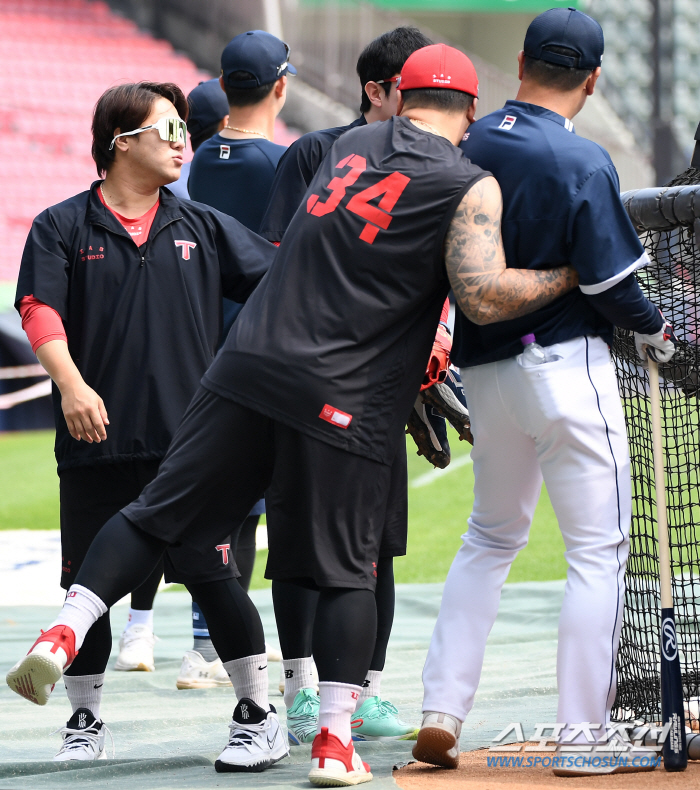 천하의 최형우를 움찔하게 한 사람은 누구?, 옛 주장과 스승 앞에서는 애…