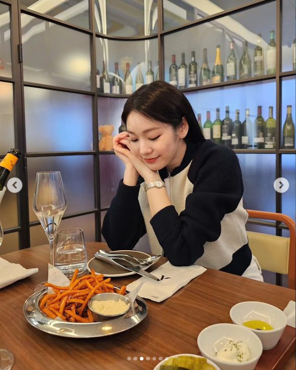 '고우림♥' 김연아, 클로즈업 하니 더 빛나는 '새색시' 미모…"예뻐요"
