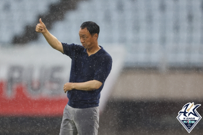 [현장인터뷰] 박진섭 감독 "부천 징크스? 남은 1차례 맞대결 두고 보자…