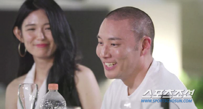 제롬과 이혼 배윤정, "혼자 새 되지 말아라"…'돌싱글즈4' 출연진들, …