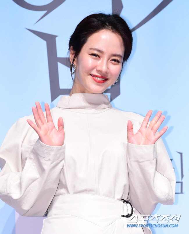 송지효 측 "우쥬록스 폐업 신고하면 9억 미정산금 못 받는다" [종합]