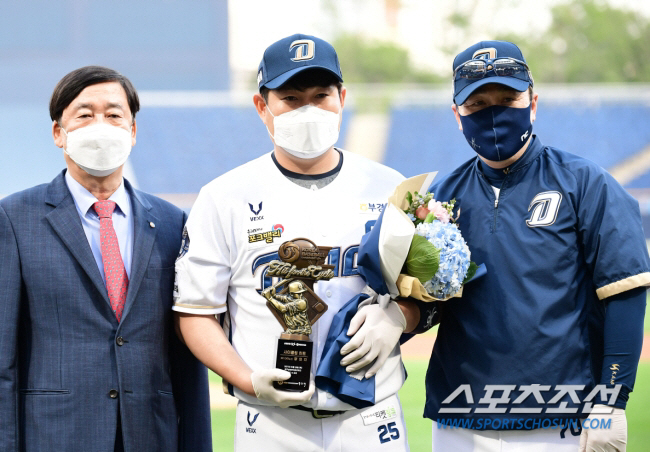 "모든 사람이 기를 주는 거 같다"…KBO 최초 진기록 탄생, '최초 경…