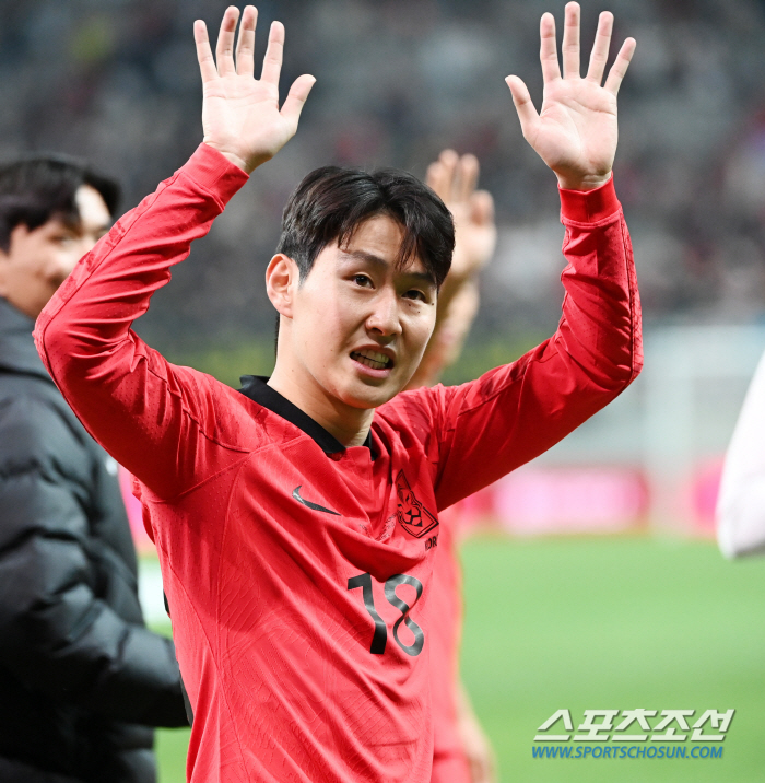 이적→부상→AG 金→A매치 3골→한 달 만에 PSG 복귀, 'KING' 이강인 폭풍성장 '현재진행형'
