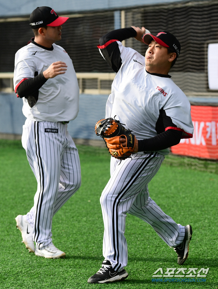 '1차전 내줬지만..." LG는 역대급 최강팀, 선발 뺀 모든 지표 우세…
