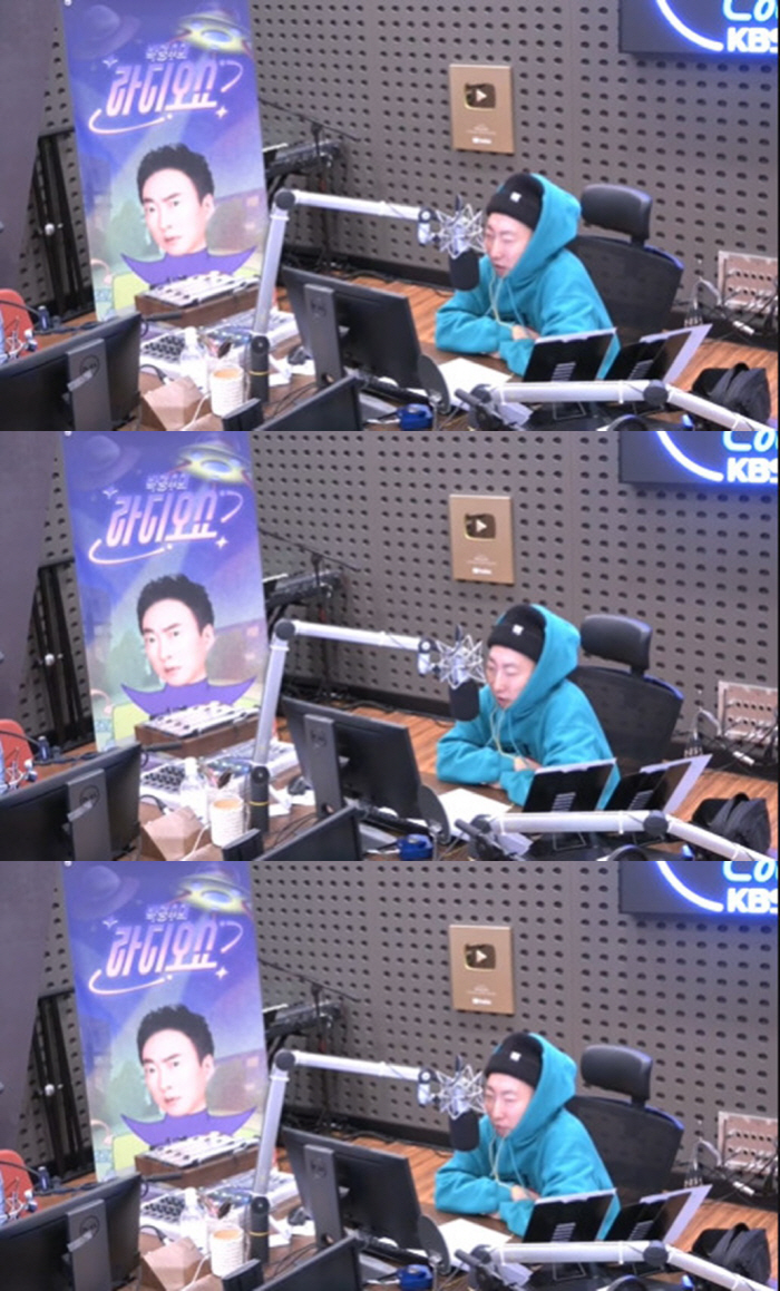 박명수 "안검하수 준비 중, 나이 드니 눈 감겨 멍청해 보여" ('라디오…