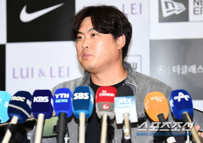 김하성은 폭행 주장에 수억원 줬는데, 류현진은 대체 왜 3억원을 건넸을까