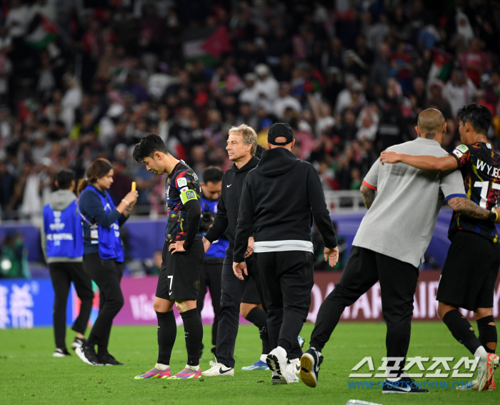 벤투호는 김민재 없이 포르투갈 잡았다, 수비조차 '해줘 축구' 클린스만호…