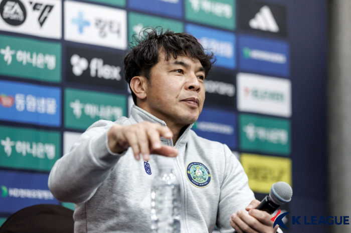 [광양 미디어데이]K리그2 감독들의 시즌 전망 "4강-9중, 변수는 수원…