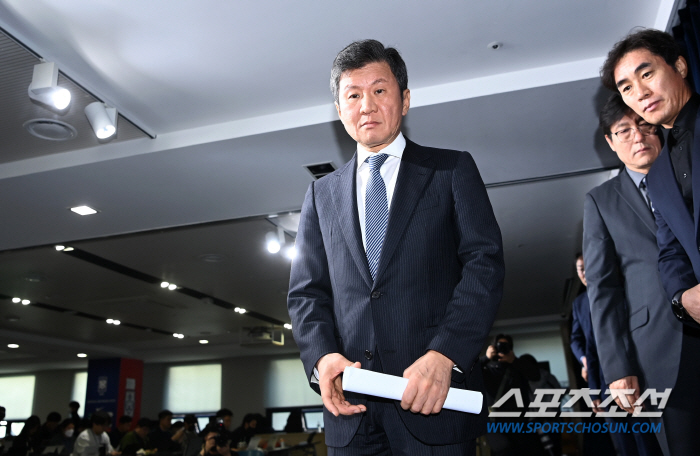 클린스만 경질로 1막 내린 아시안컵 후폭풍, '모래알' 태극호를 다시 '…