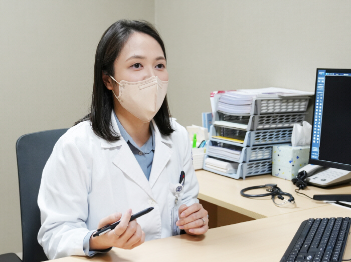 물 무조건 많이 마시면 독? 심부전·신부전 환자 부종 위험