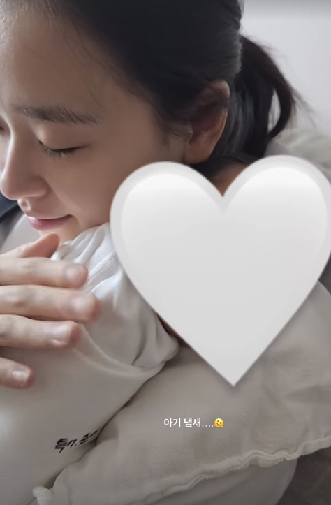'금융맨♥' 손연재, 子 품에 안고 "아기 냄새"..세상 다 가진 미소