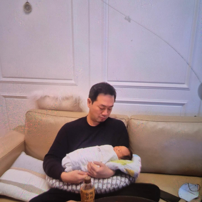 황정음, 사랑꾼 ♥이영돈 자랑 "자상한 남편, 나랑 결혼해서 너무 바쁘게…