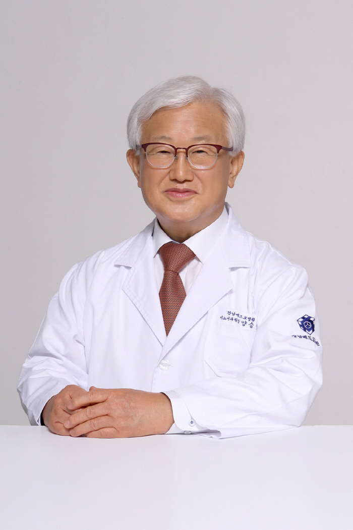 환절기 소변 체크해야 하는 이유…여성 '방광염', 남성은?