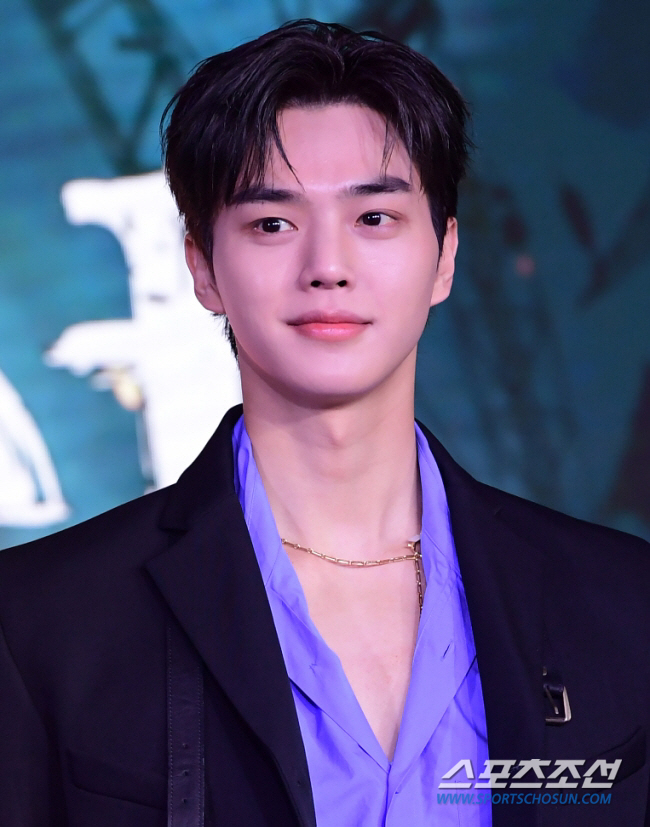 [전문] '입대 D-1' 송강 "20대 뜻깊어..더 행복한 모습으로 만나…