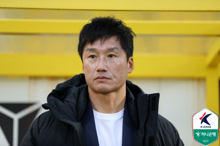 [현장인터뷰]'승장' 이정효 감독의 만족감 "축구 실력 만큼은 '호구' …