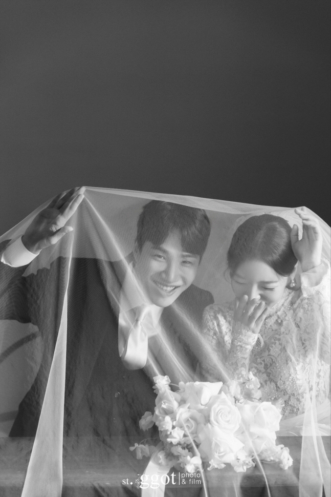 "가치관 쌍둥이" 김기리♥문지인, 오늘(17일) 결혼..조혜련·박진주 축…