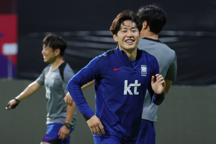 '손흥민-이강인-주민규 선발+황재원 데뷔' 김도훈호, 싱가포르전 선발명단…