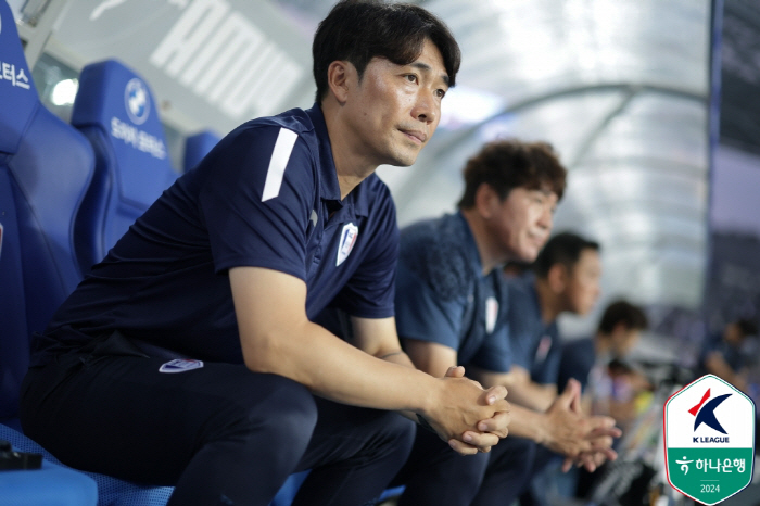 [K리그2 현장인터뷰] 변성환 수원 감독 "새 구장에서 좋은 기운 받았다…