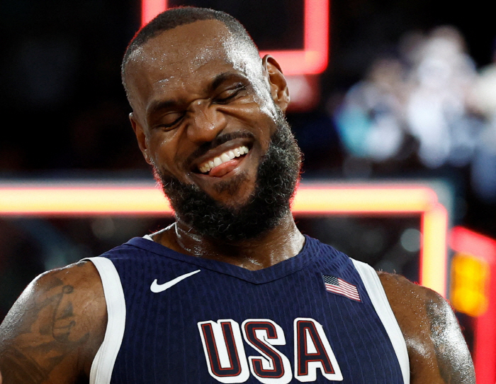 또 불거진 GOAT 논쟁 마이클 조던 vs 르브론 제임스. 전 NBA 대표빅맨 "올림픽 우승, LB가 MJ 넘어섰다"