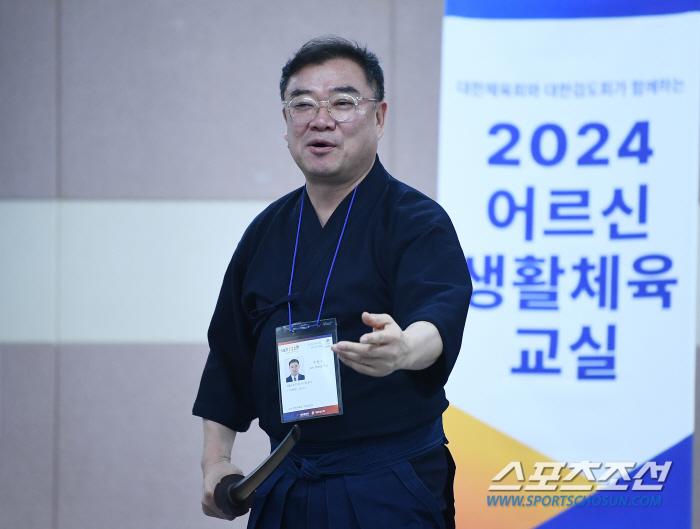 "검도에 나이는 없다" 치매예방X심신수련,검도에 진심인 '부천 액티브 시…