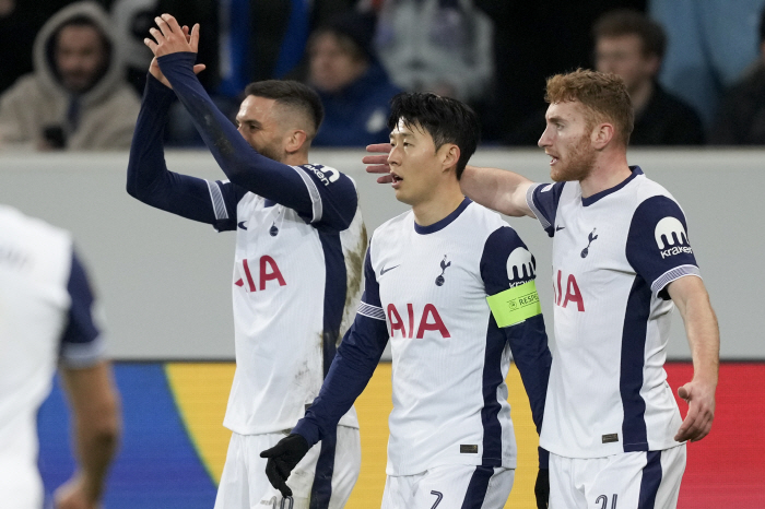 손흥민 시즌 9호골 폭발! 토트넘, 호펜하임 상대로 2-0 리드…전반전 …