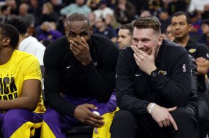 NBA 트레이드 마감. 최고의 승자는 LA 레이커스, 최악의 패자는 댈러스 니코 해리슨, 그 이유는?