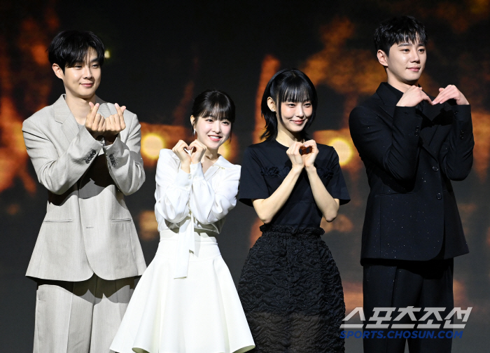[포토] 최우식 박보영 전소니 이준영, '멜로무비'