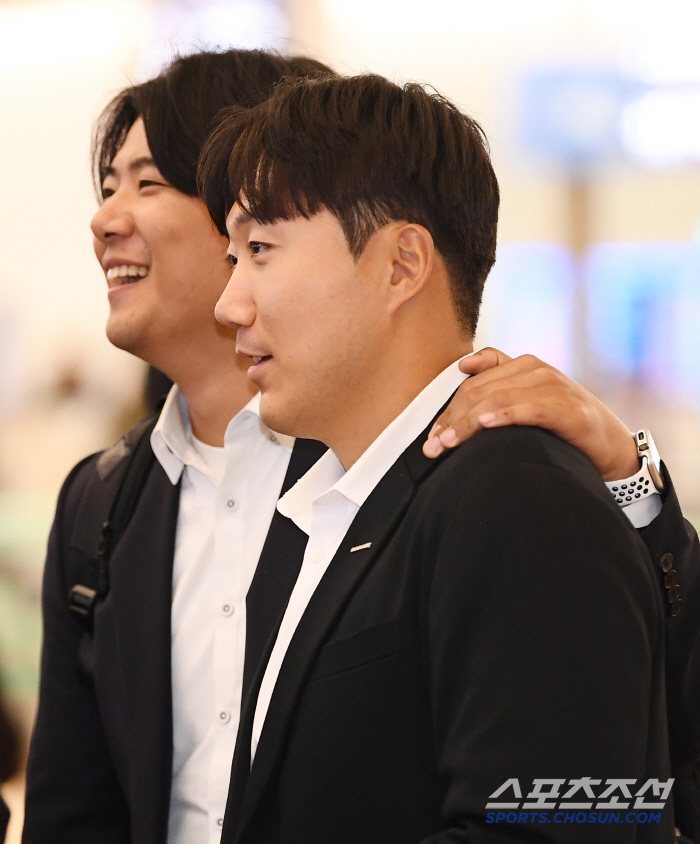 2차 가는 곰들 신났네...1차 때와 사뭇 다른 출국 풍경 [스캠 출국 …