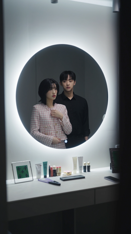 '최민환과 이혼' 율희, 새 인생 찾았다..'내 파트너는 악마' 만나 인…