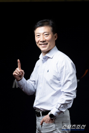 '탁구 레전드→선수촌 수장'김택수 촌장