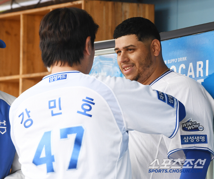 "키움 약점 다 알고 있다" 친정 향한 자신감 후라도 개막 선발 확정...독기품은 카디네스가 변수