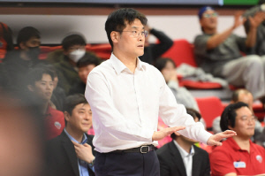 [현장인터뷰] 충격패 탈출 조동현 감독 