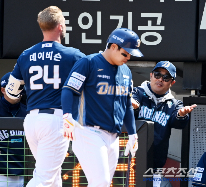 '이호준 첫승' 양현종 무너뜨린 NC, 우승 후보 잡고 개막시리즈 1승1…