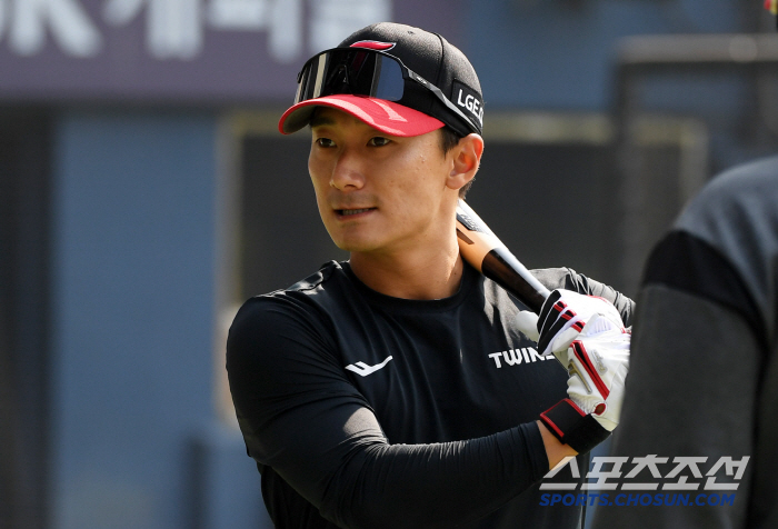78억 사이드암 FA에 송찬의 벤치 출발. 창기-성주 테이블세터, LG …