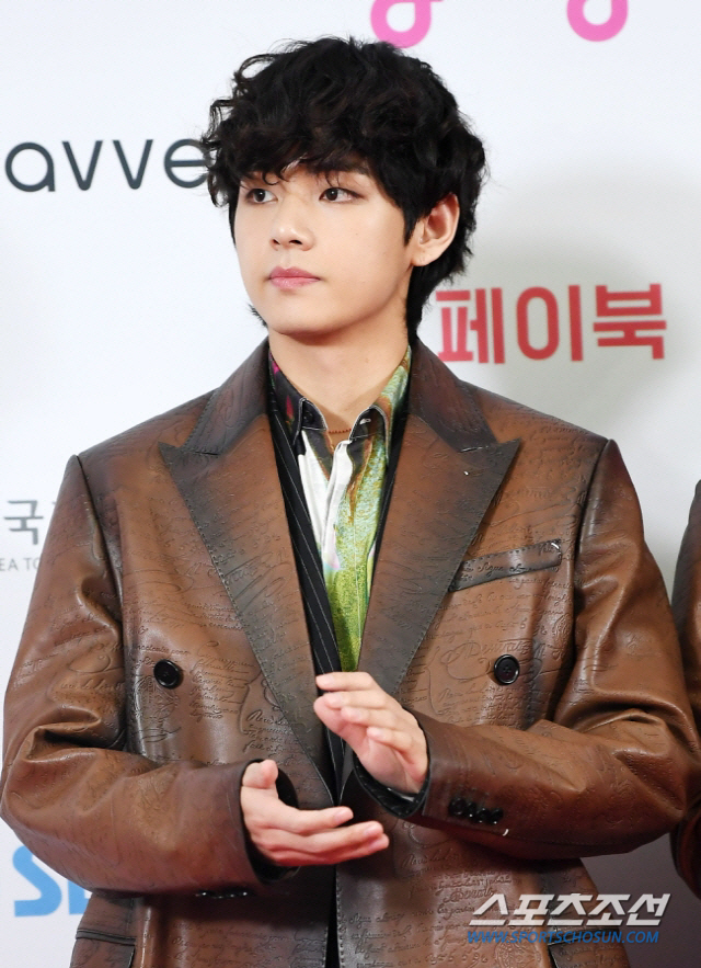 BTS 뷔, 산불 피해·소방관 지원에 2억 기부 "더 이상 인명 피해없길" [공식]