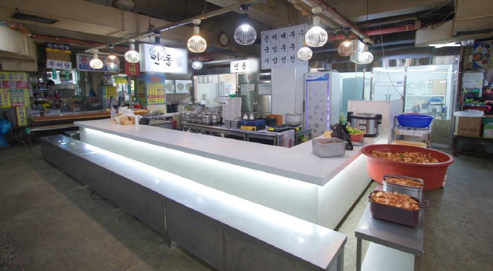 '이모카세' 국숫집 40년만에 리모델링 "비용만 8천만원..청담동 바 같다"(동상이몽2)