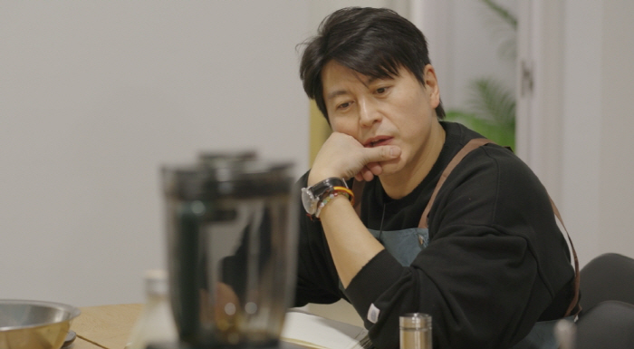 류수영, 스페인 식재료로 제육볶음 실패→고추장 삼겹살로 선회..현지인 입…