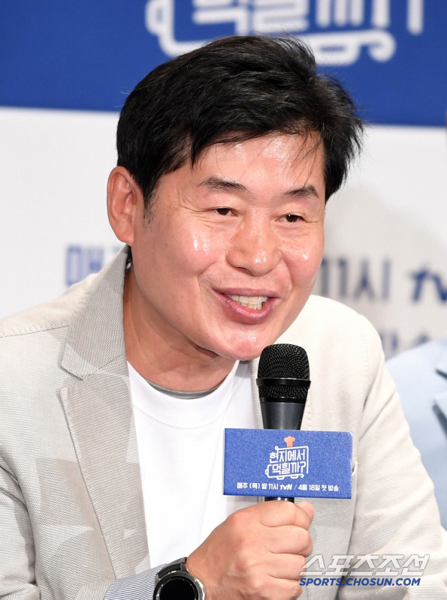 66세 이연복, 충격적 건강상태 "약 없이 요리 못해"(4인용 식탁)