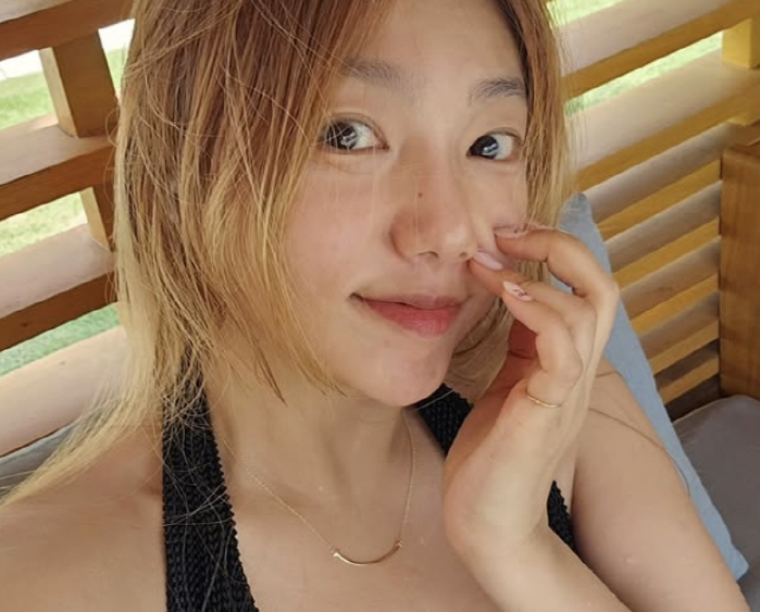 '활동 중단' 이채영, 살이 얼마나 찐 거야 "돼지됐지만..곧 불혹이니 …