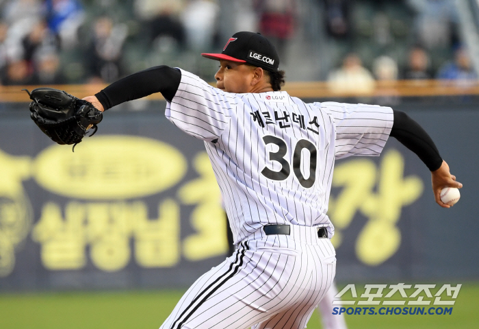 '15승3패 1위팀에 첫 위기왔다.' 6이닝 노히트 '엘동원' 허벅지 부…