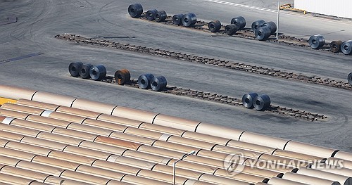 '첫 트럼프 관세' 철강 3월 수출 15.7% 감소