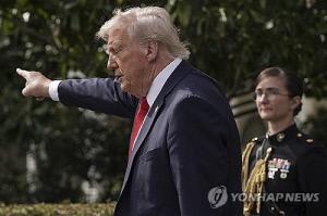 24시간에 끝낸다더니…트럼프, 우크라 종전협상 '나몰라라' 논란