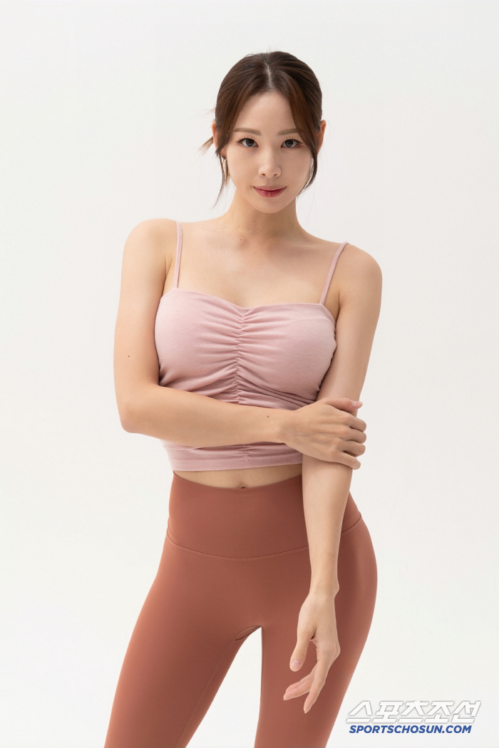 '원조 리듬체조★ 멀티테이너'신수지가 봄날 전해온 소식"와우매니지먼트와 …