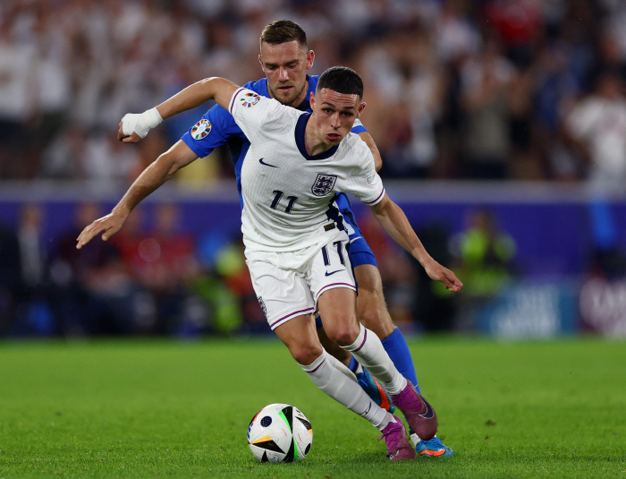  Foden returns to Germany after reporting his third childbirth, heralding a strong performance against Slovakia