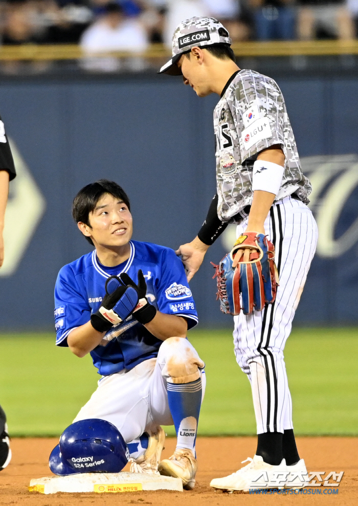 'Ji-chan is good at stealing as well' Shin Min-jae, a senior track and field player, also admitted, stealing three times that shook the twin infields