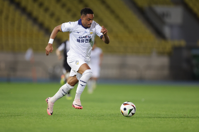 'The first contributor to making the team No. 1' Bojanic (Ulsan), the winning goal against Daegu, was selected as the MVP of the 19th round of the K League